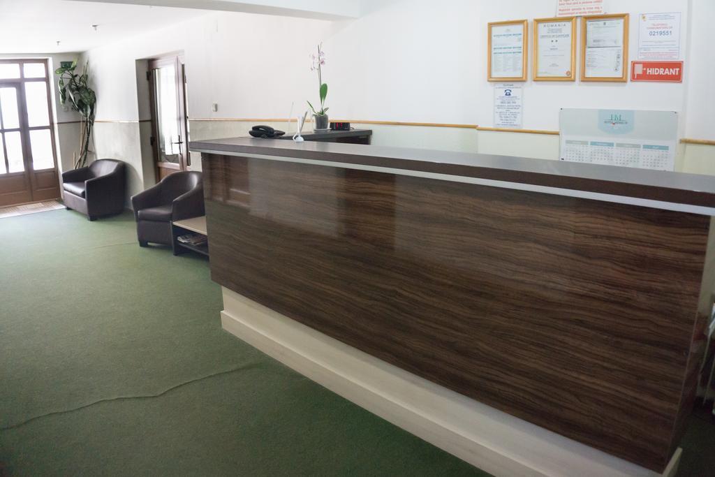 Hotel Merkur Miercurea Ciuc Dış mekan fotoğraf