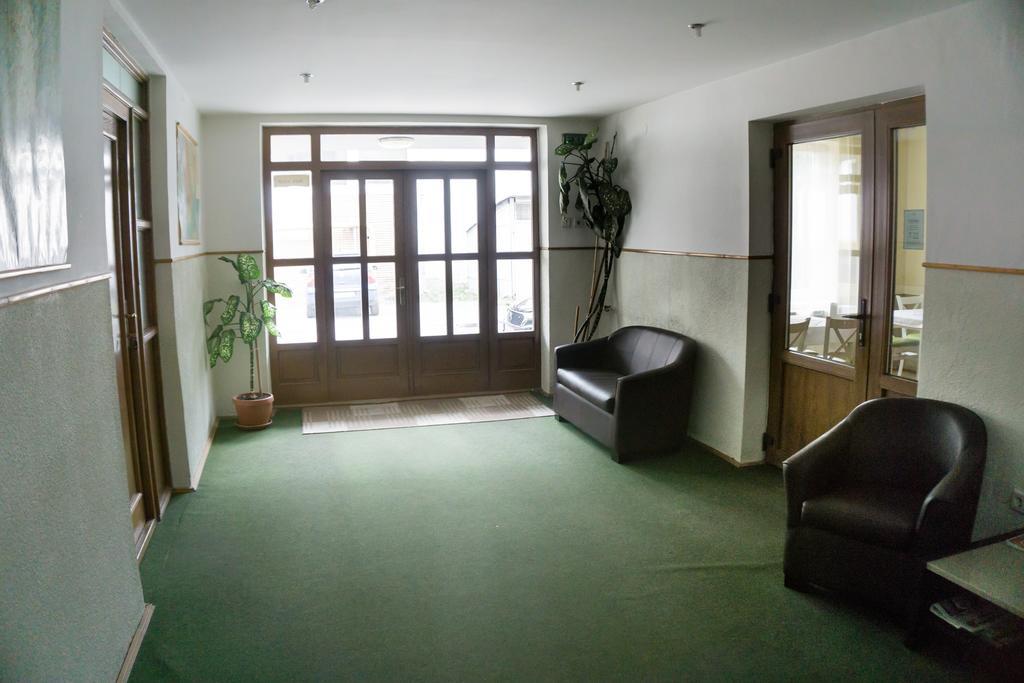 Hotel Merkur Miercurea Ciuc Dış mekan fotoğraf